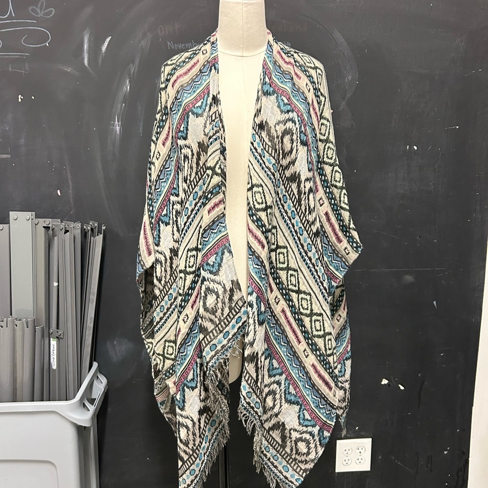 Express Multicolor Geometric Pattern Scarf